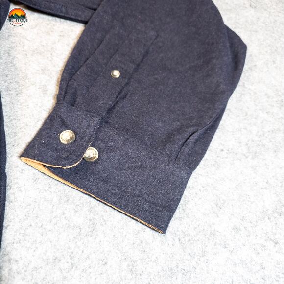 Legendary Whitetails Button-Up Shirt Navy Blue Flannel Long Sleeve Men's Sz 2XL - Picture 5 of 11